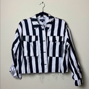 TOPSHOP Denim Jacket